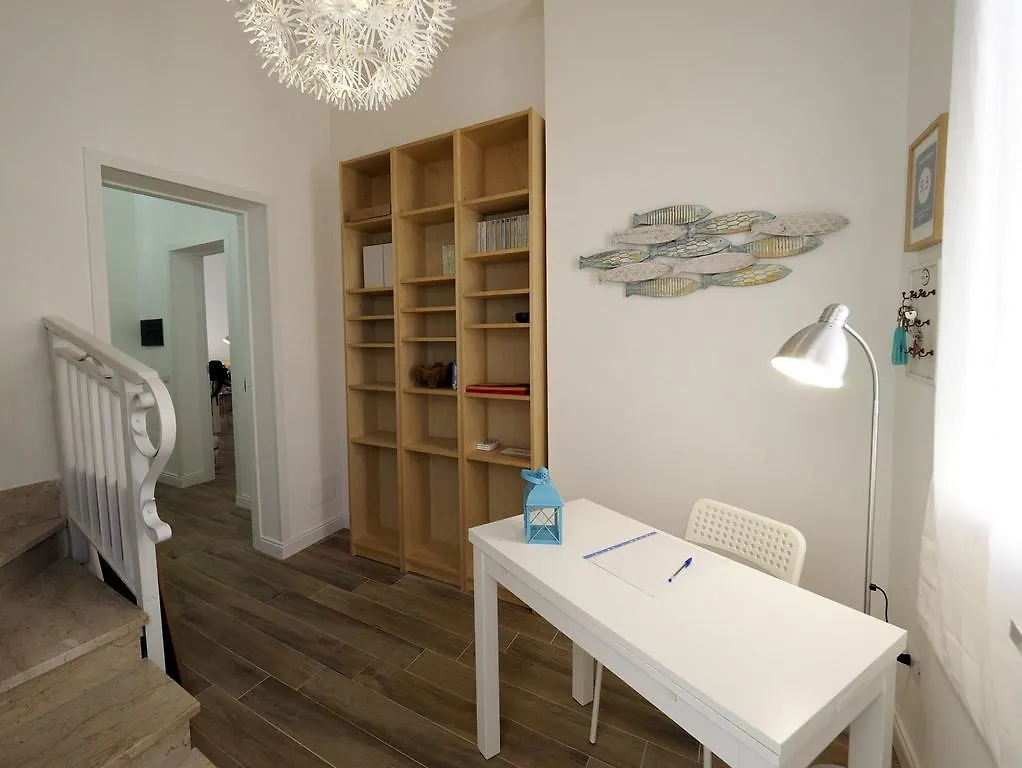 Gasthuis Isabel Rooms Mazara del Vallo Italië